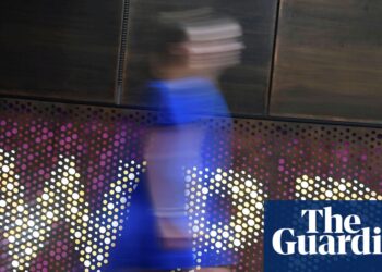 UK ad agencies undergo their biggest exodus of staff as AI threatens industry | Advertising