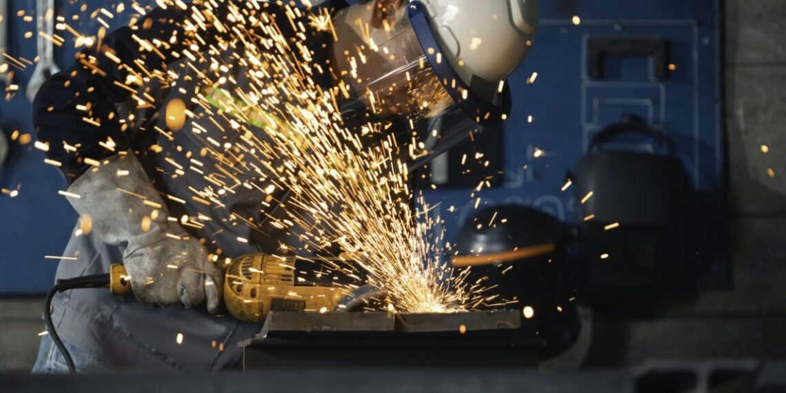 OpenAI sidesteps Nvidia with unusually fast coding model on plate-sized chips