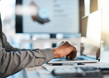 Will AI take over jobs? Here’s why no one can agree