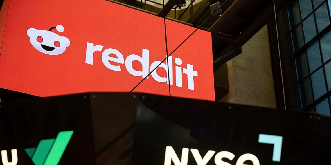 Reddit on the rise: What is it and why is AI search popularising it?